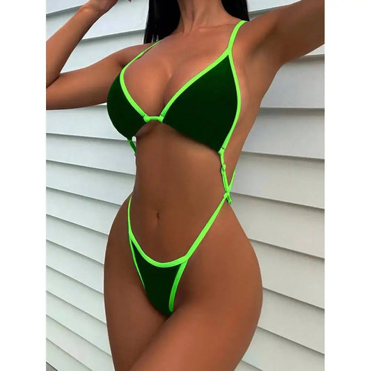 Maillot de bain string 2 pièces avec une teinte noire et des bretelles de couleur fluorescente 