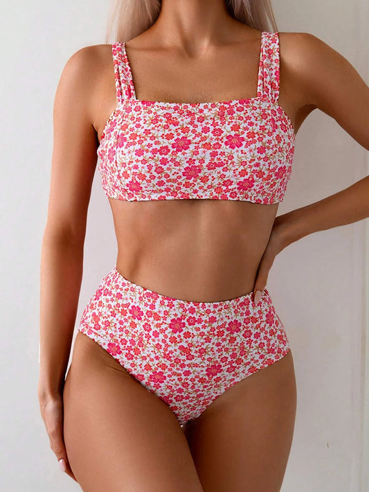 Maillot de bain fleuri 2 pièces de couleur rose 